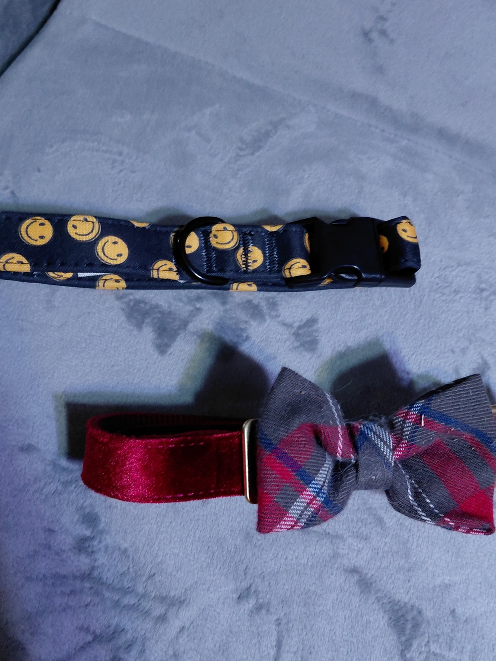 Kids Smile Print Navy Collar and Burgundy Plaid Bow Tie Set